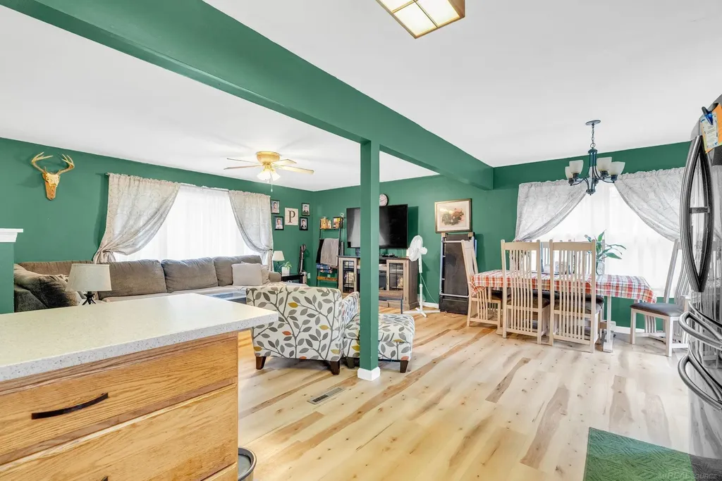4394 Deckerville Road Marion Township MI 48427