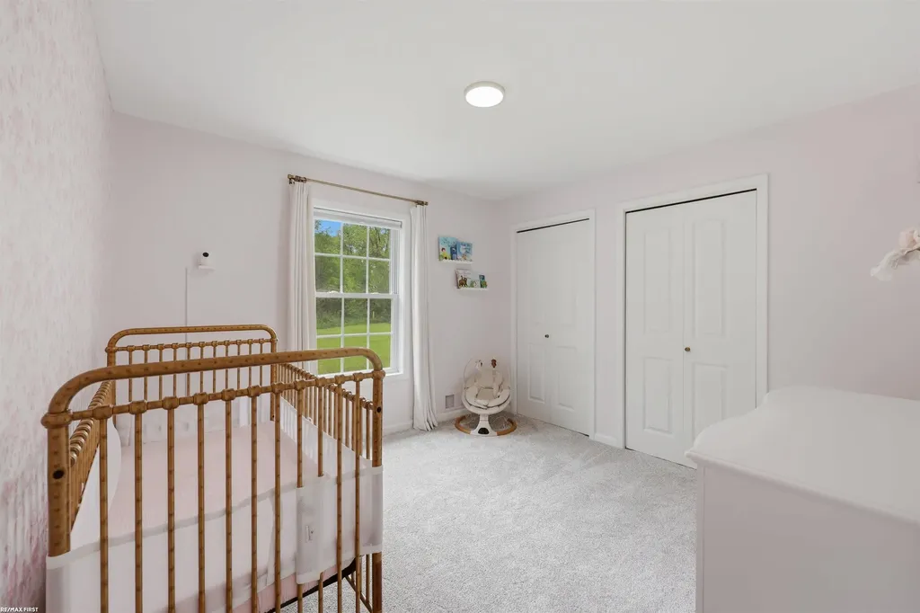 11883 Liberty Woods Drive Washington Township MI 48094