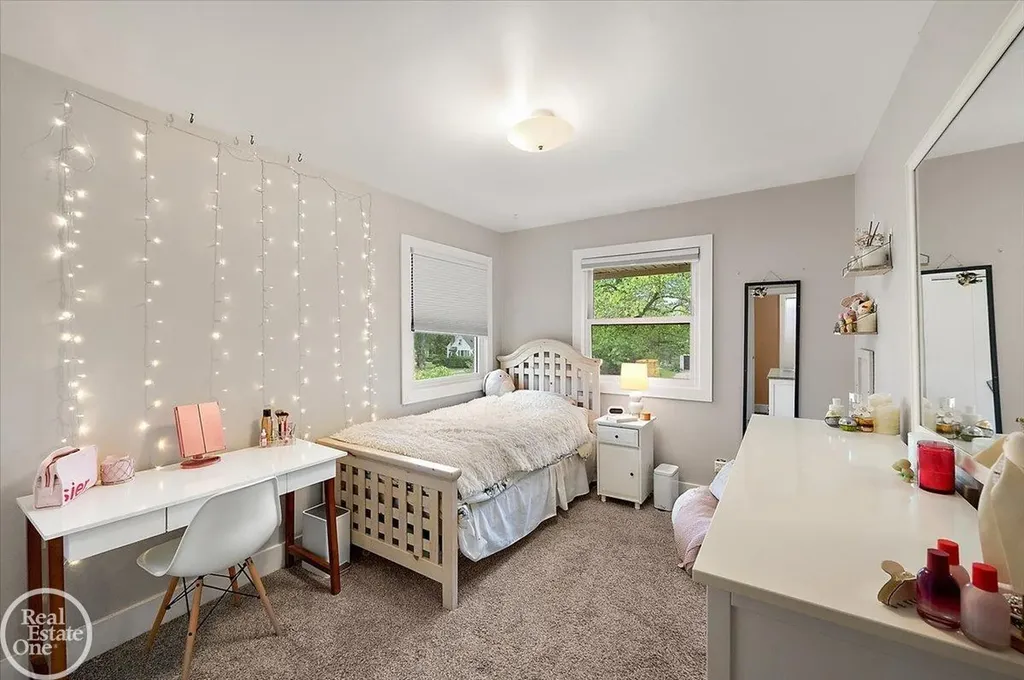 88 Aspinwall Drive Troy City MI 48098