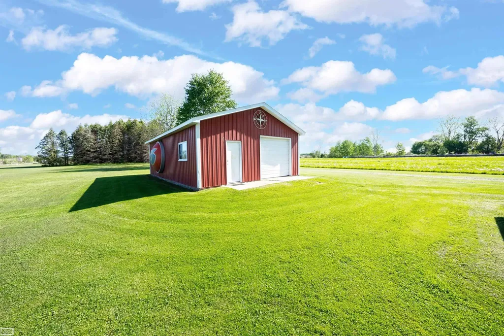 6488 Saint Clair Highway East China Township MI 48054