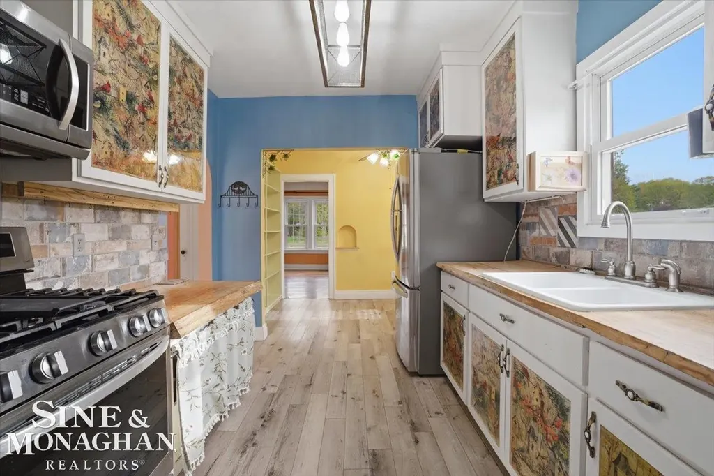 4055 Elaine Avenue Port Huron Charter Township MI 48060