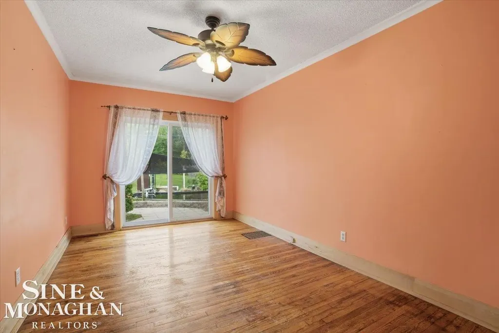 4055 Elaine Avenue Port Huron Charter Township MI 48060
