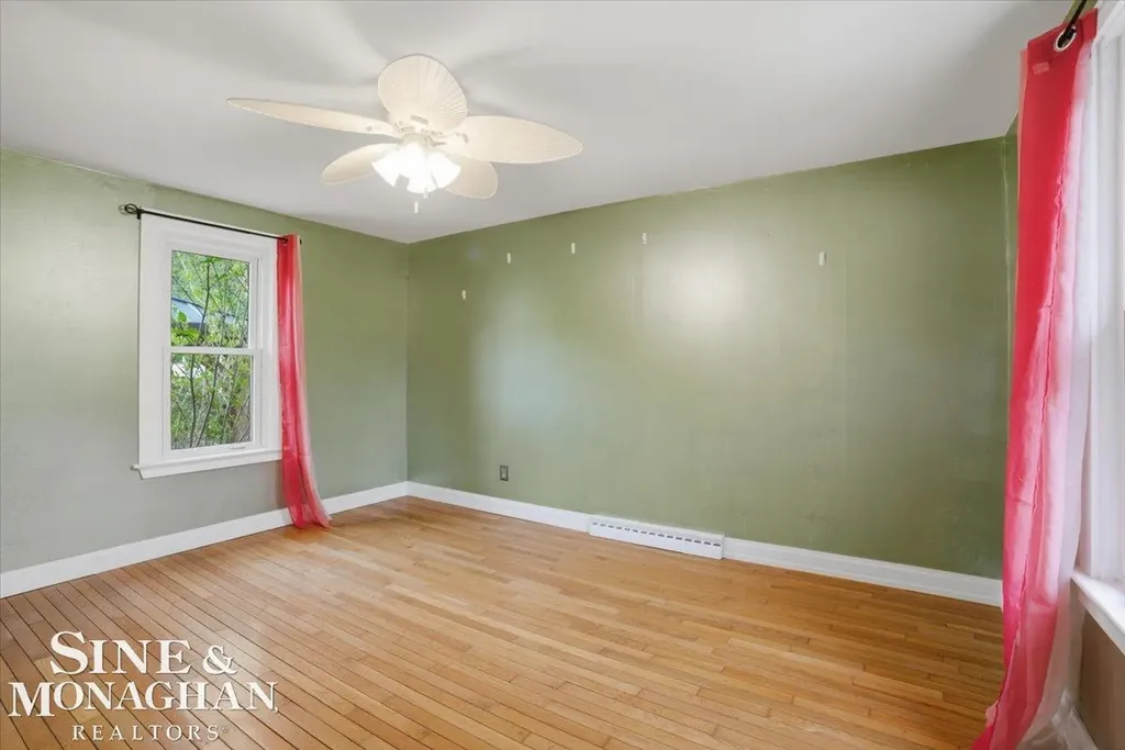 4055 Elaine Avenue Port Huron Charter Township MI 48060