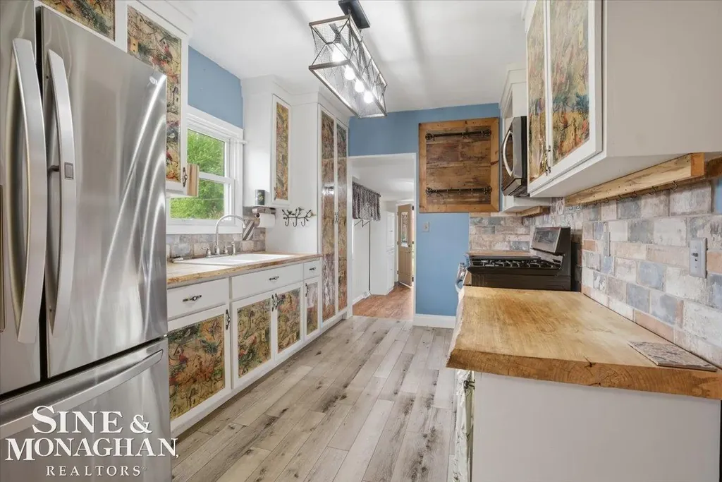 4055 Elaine Avenue Port Huron Charter Township MI 48060