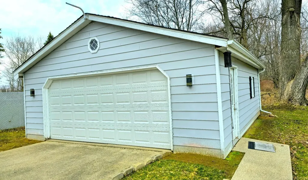 5080 Dove Road Kimball Township MI 48074
