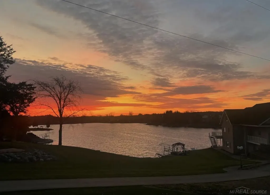 14235 Northmoor Drive Somerset Township MI 49233