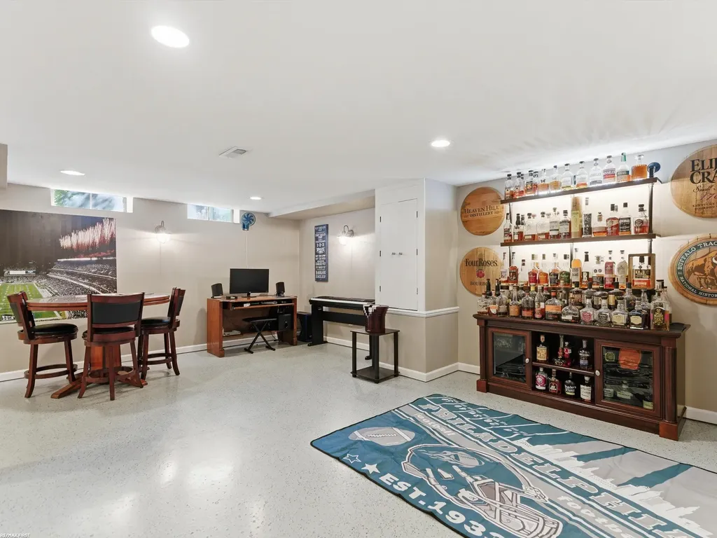 2250 Highsplint Drive Rochester Hills City MI 48307