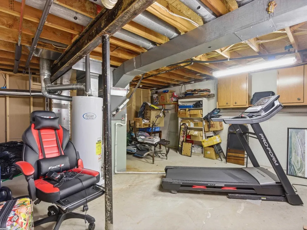 2250 Highsplint Drive Rochester Hills City MI 48307