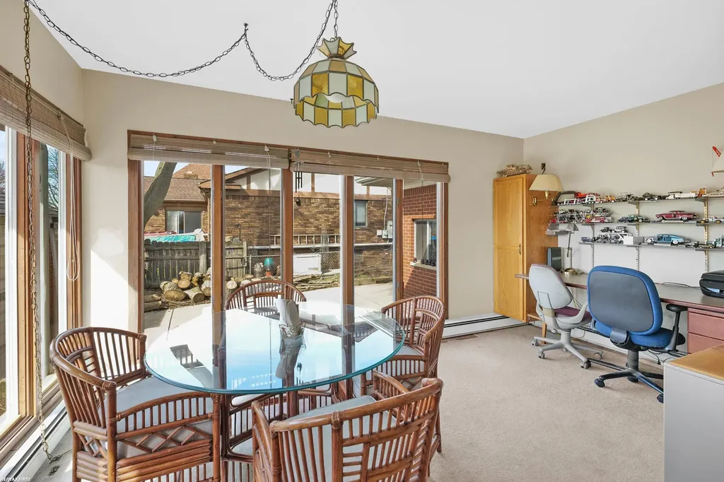 41589 Windmill Street Harrison Charter Township MI 48045