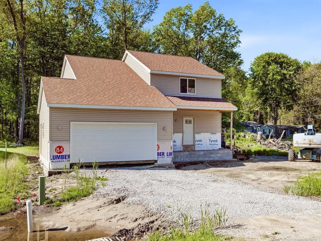 3203 Fruit Street Clay Township MI 48001