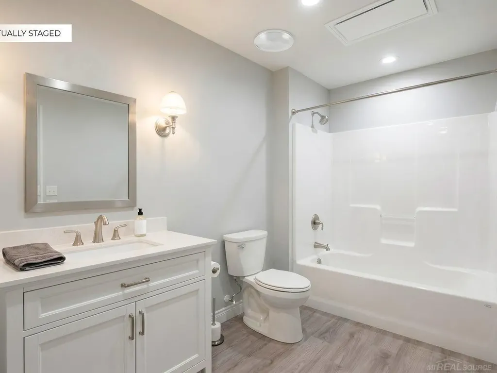 3203 Fruit Street Clay Township MI 48001