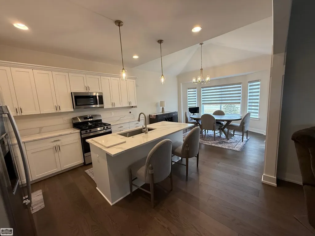 55103 Saint Paul Drive Macomb Township MI 48042