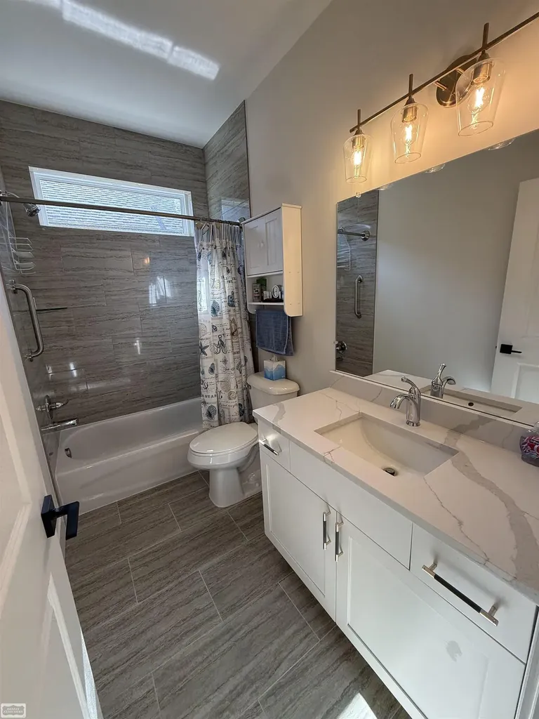 55103 Saint Paul Drive Macomb Township MI 48042