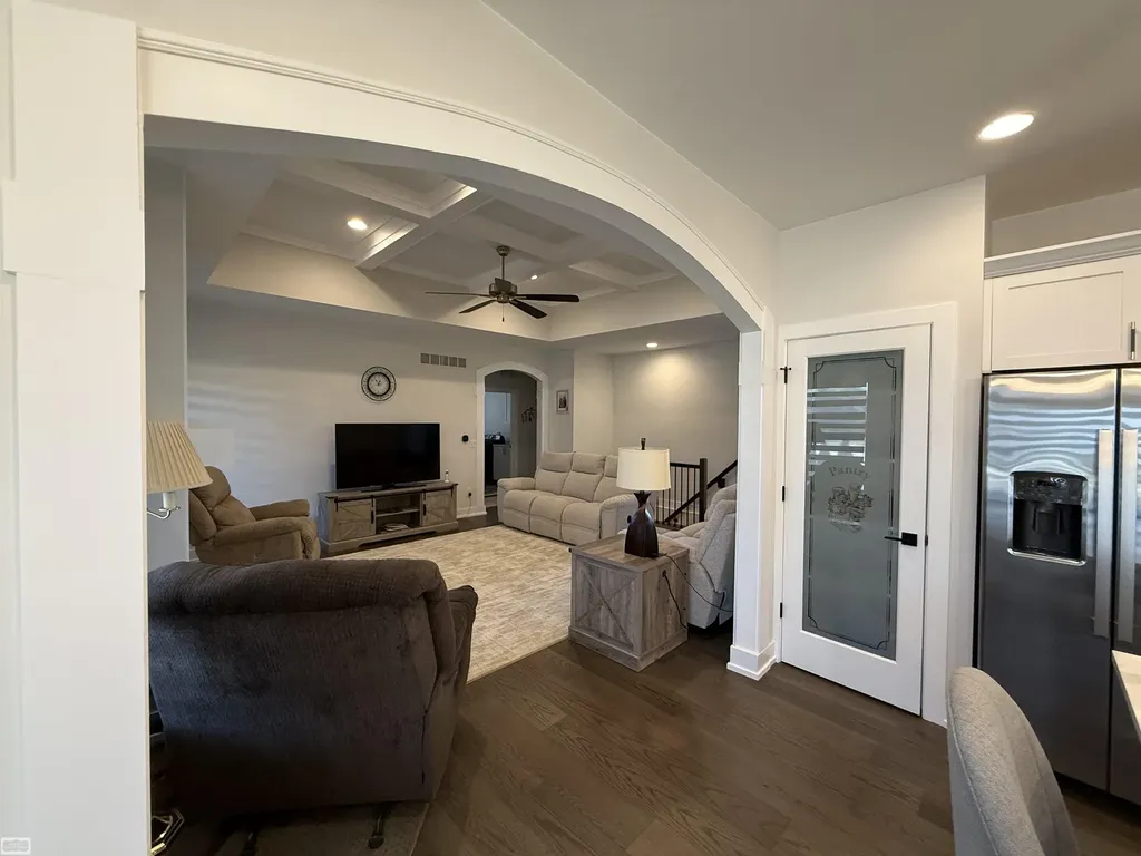 55103 Saint Paul Drive Macomb Township MI 48042