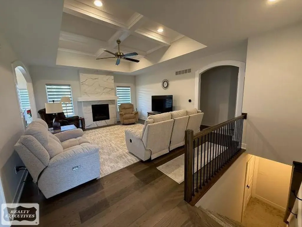55103 Saint Paul Drive Macomb Township MI 48042