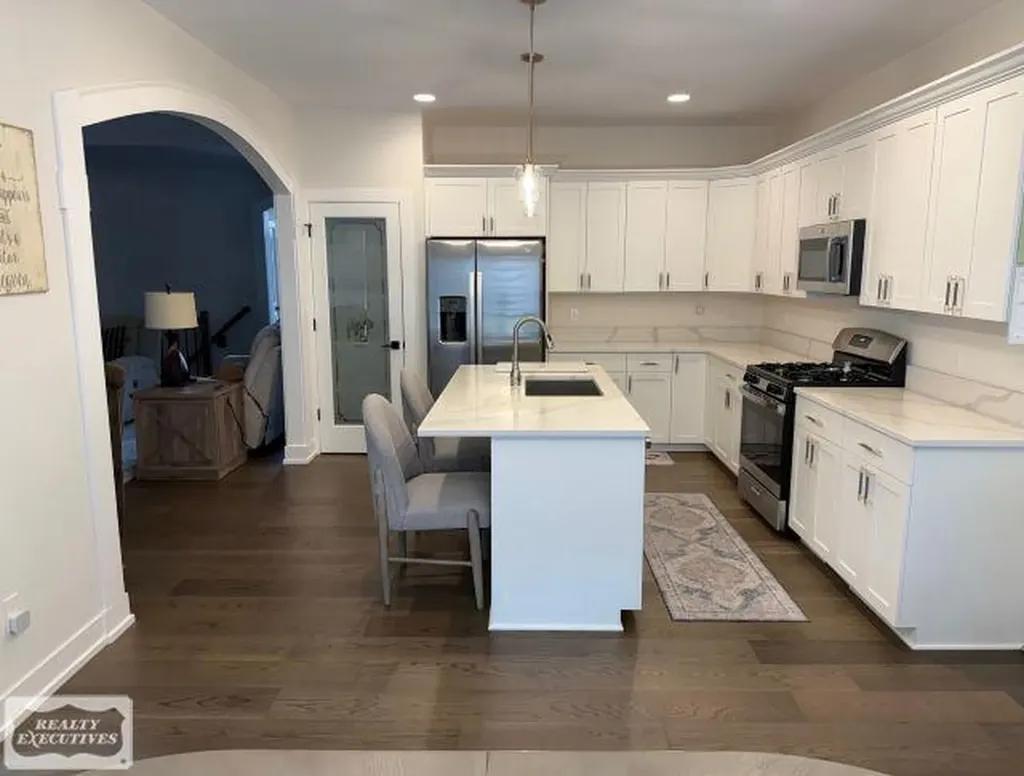 55103 Saint Paul Drive Macomb Township MI 48042