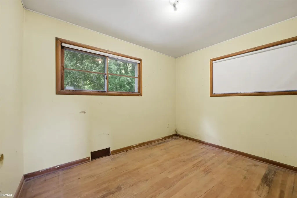 52647 Brentwood Drive Shelby Charter Township MI 48316
