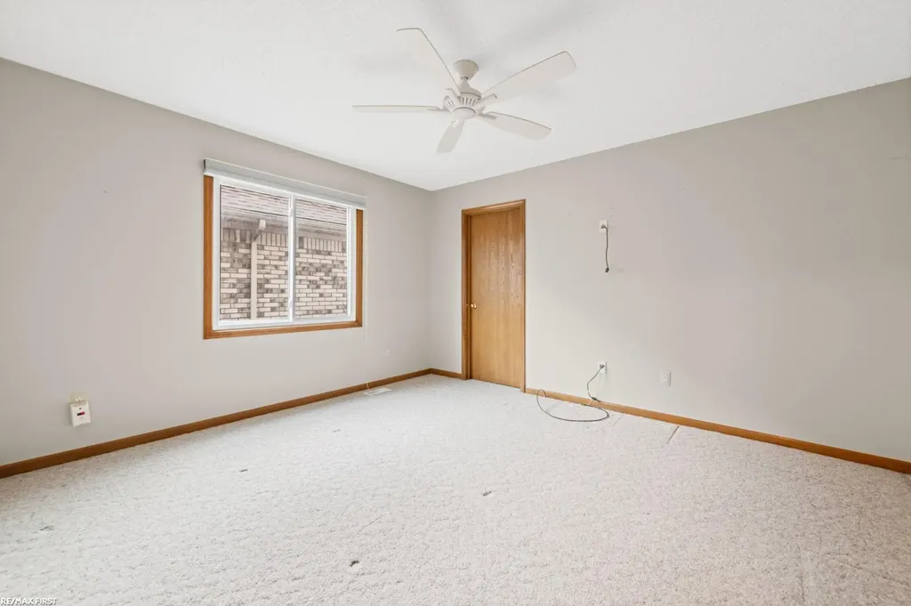 20070 Ridgeway Court Clinton Charter Township MI 48038