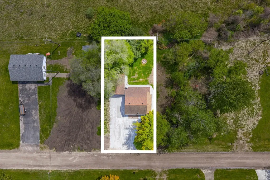 7224 Park Street Lexington Township MI 48450