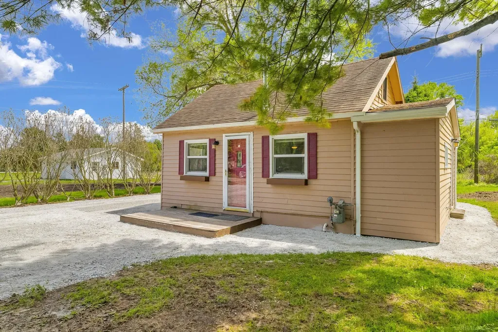 7224 Park Street Lexington Township MI 48450