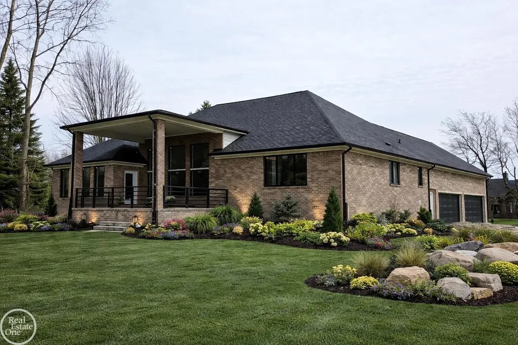 880 Hemlock Drive Addison Township MI 48370