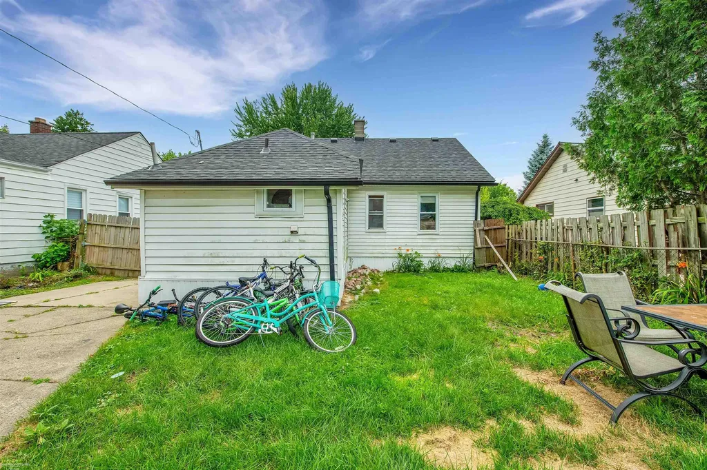 5056 Lafontaine Street Detroit City MI 48236