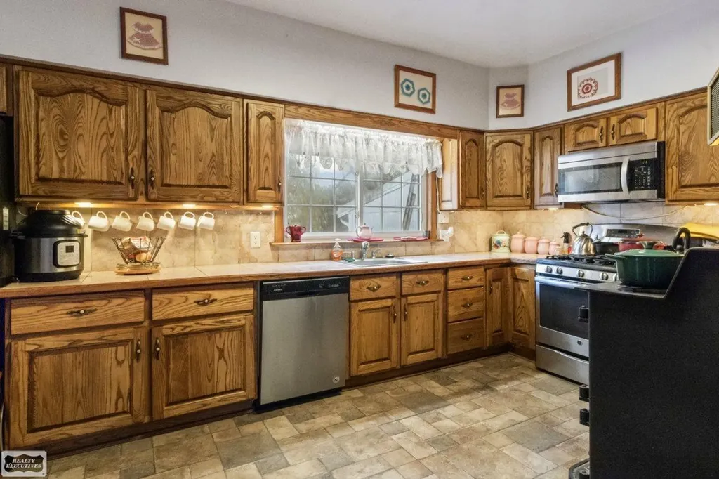 5405 S Lakeshore Road Sherman Township MI 48441