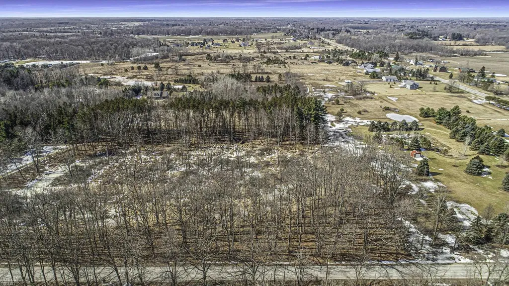 395 S Lake George Road Attica Township MI 48412