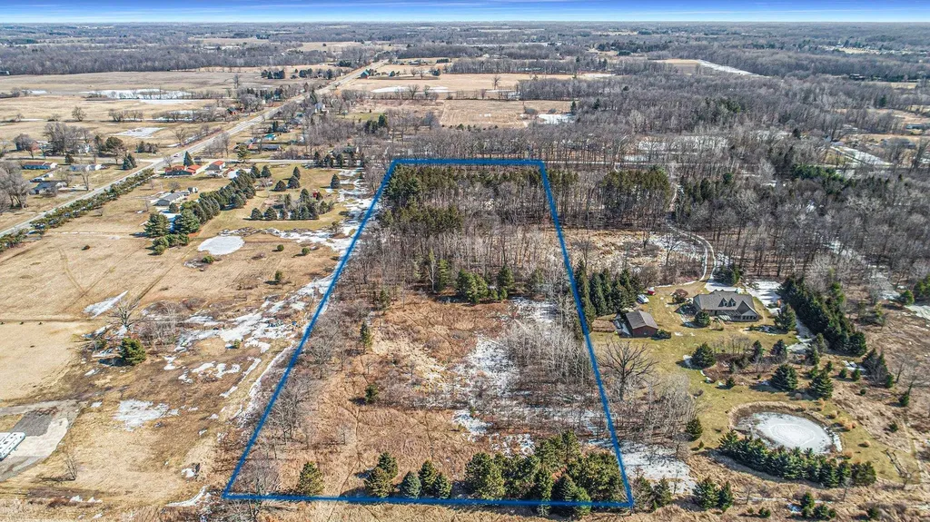 395 S Lake George Road Attica Township MI 48412