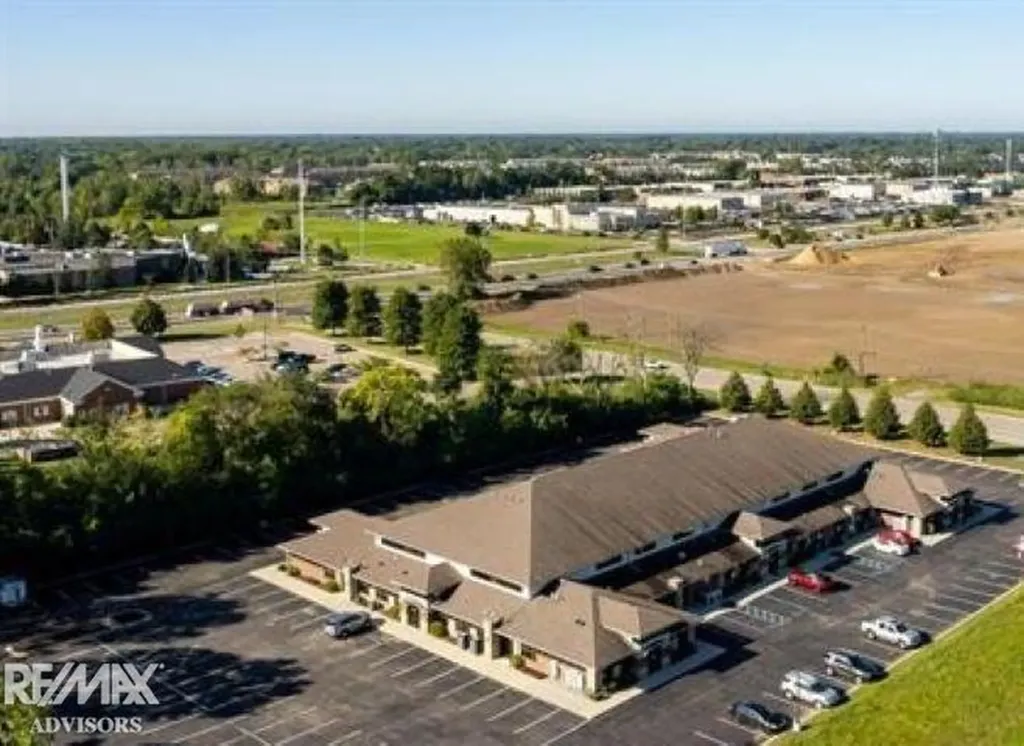 45200 Card Road Macomb Township MI 48044