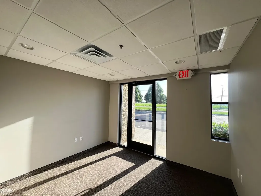 45200 Card Road Macomb Township MI 48044