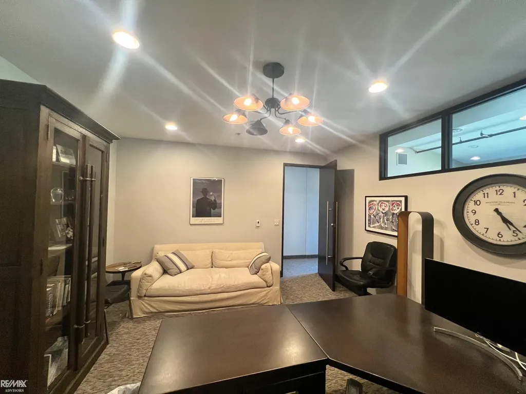 45200 Card Road Macomb Township MI 48044