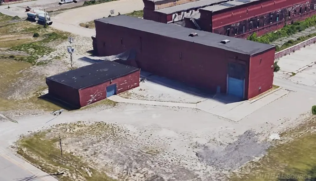 2543 Wills Street Marysville City MI 48040