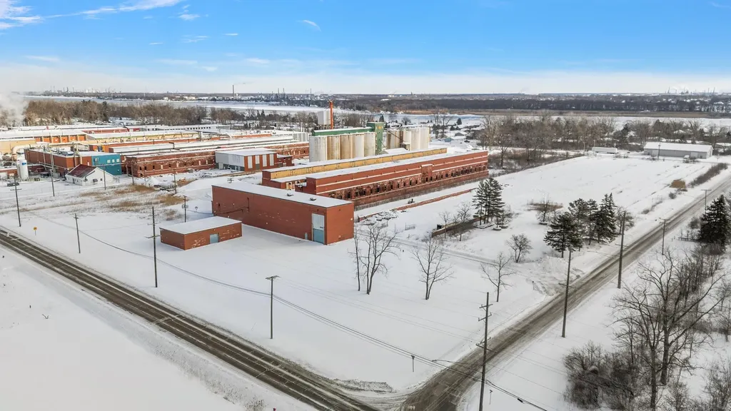 2543 Wills Street Marysville City MI 48040