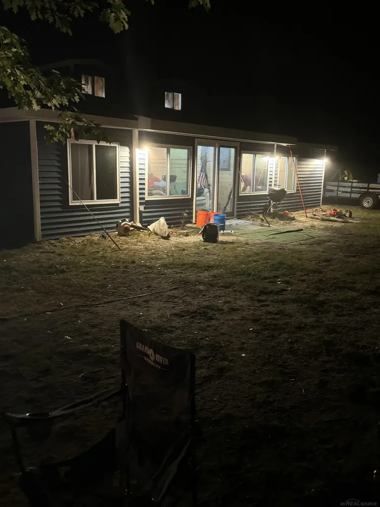 4011 Sandall Road Maple Ridge Township MI 49707