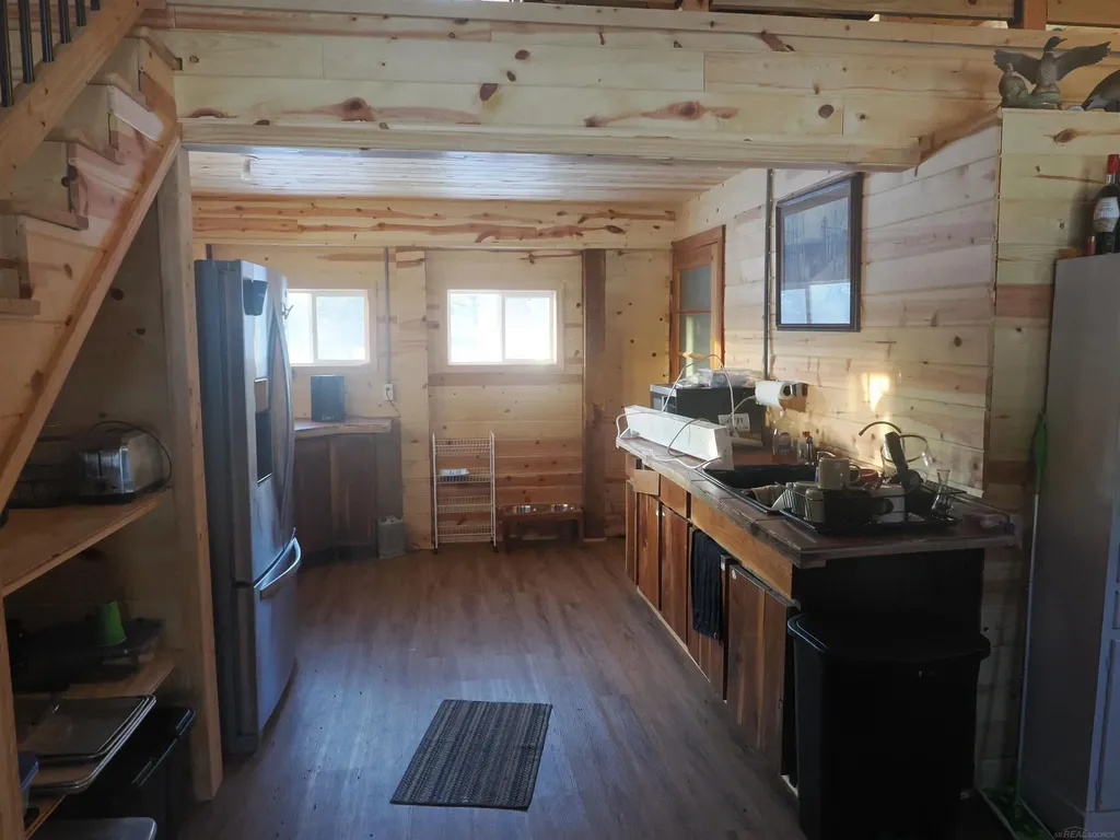 4011 Sandall Road Maple Ridge Township MI 49707