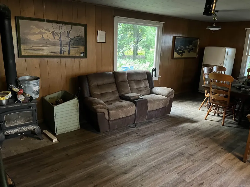 4011 Sandall Road Maple Ridge Township MI 49707