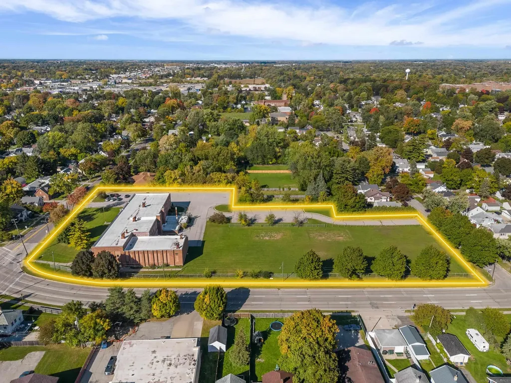 2138 N Carolina Street Saginaw City MI 48602