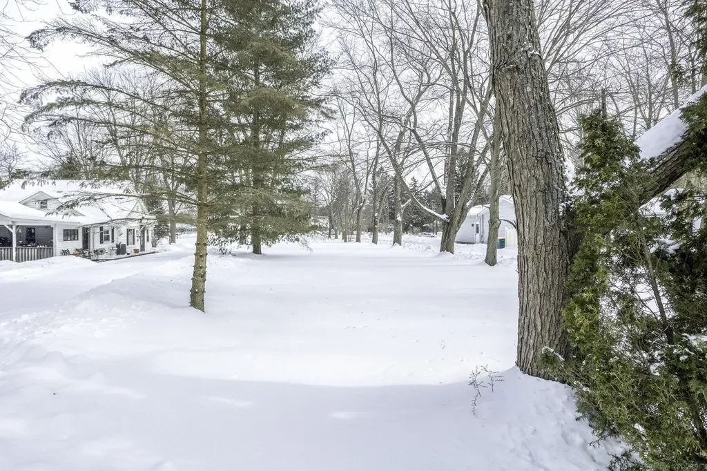 0000 Strawberry Lane Port Huron Charter Township MI 48060