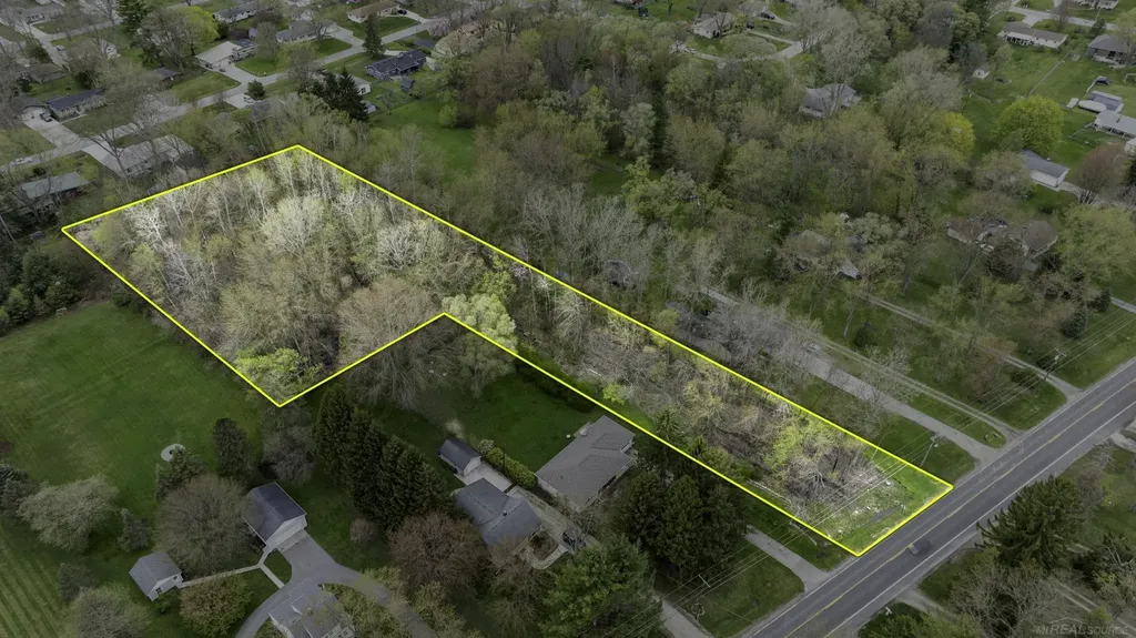 0000 Strawberry Lane Port Huron Charter Township MI 48060
