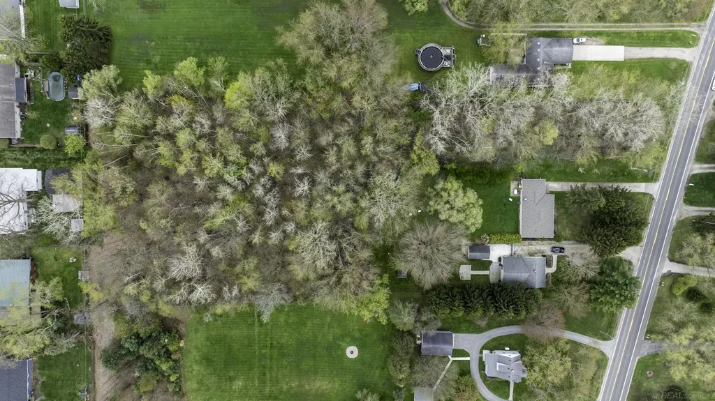 0000 Strawberry Lane Port Huron Charter Township MI 48060