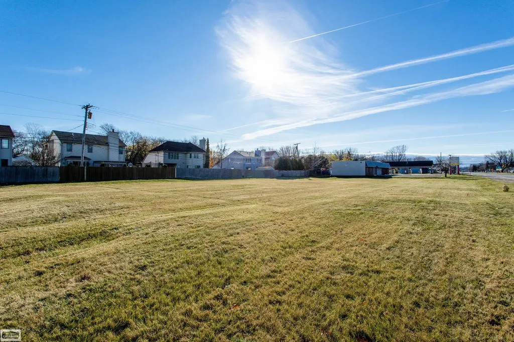 00 Jefferson Avenue Harrison Charter Township MI 48045