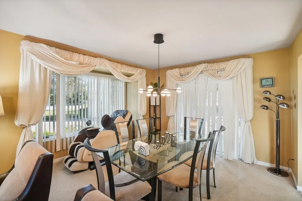 5577 Harlowe Drive Shelby Charter Township MI 48316