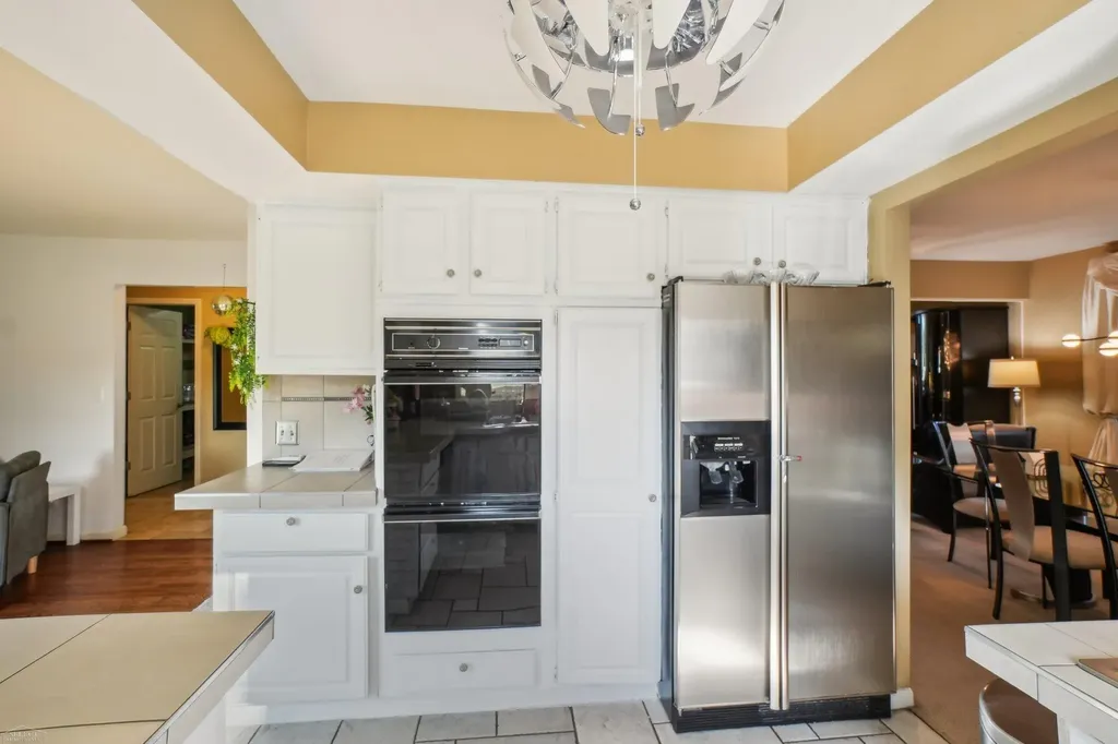 5577 Harlowe Drive Shelby Charter Township MI 48316