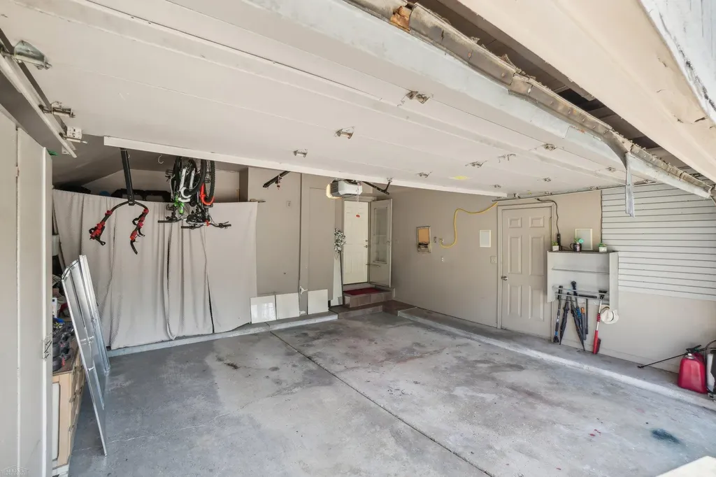 5577 Harlowe Drive Shelby Charter Township MI 48316