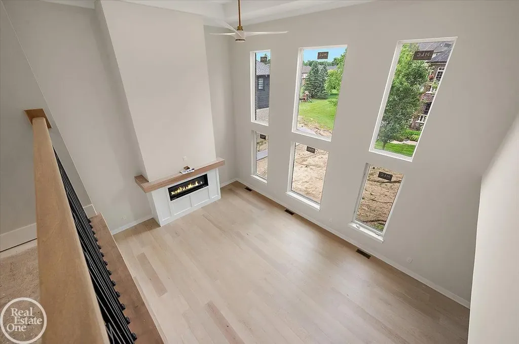 54438 Carrington Drive Shelby Charter Township MI 48316