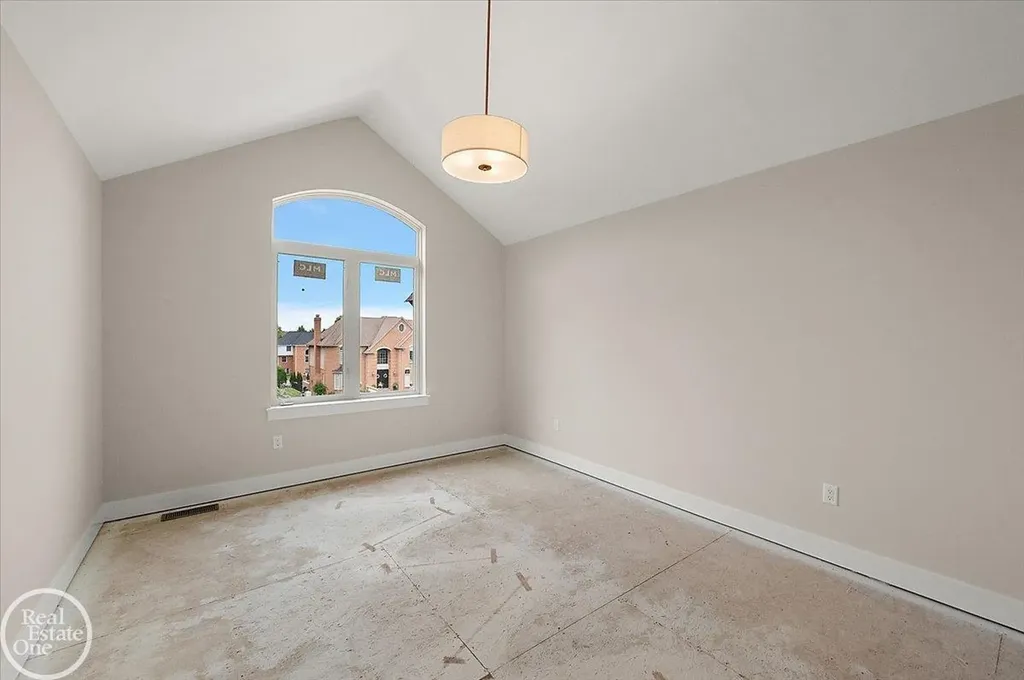 54438 Carrington Drive Shelby Charter Township MI 48316