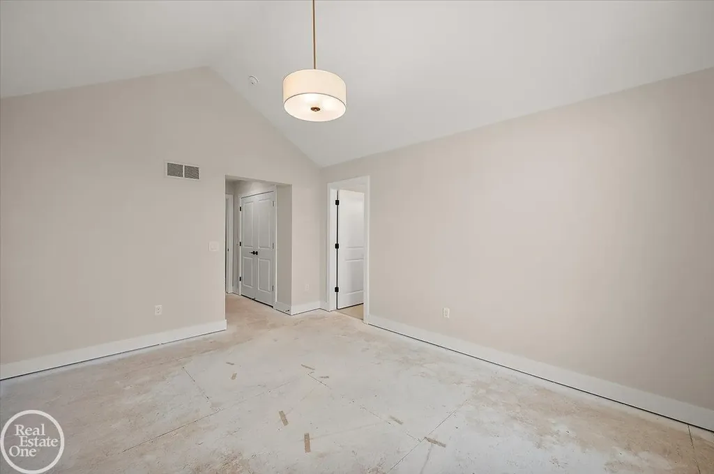 54438 Carrington Drive Shelby Charter Township MI 48316