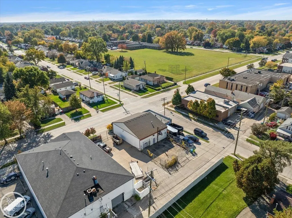 17511 Stephens Drive Eastpointe City MI 48021
