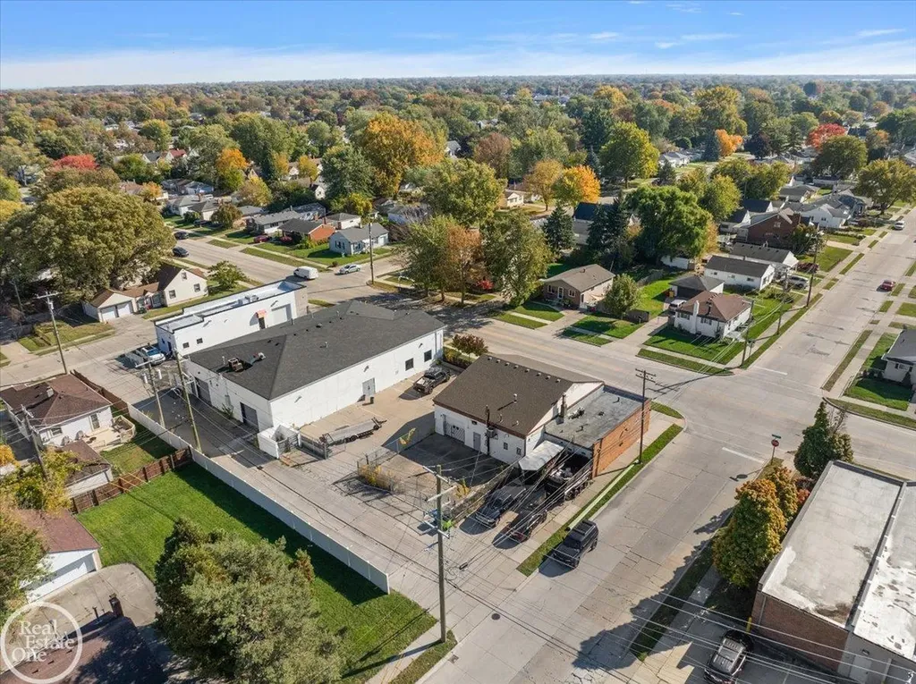 17511 Stephens Drive Eastpointe City MI 48021